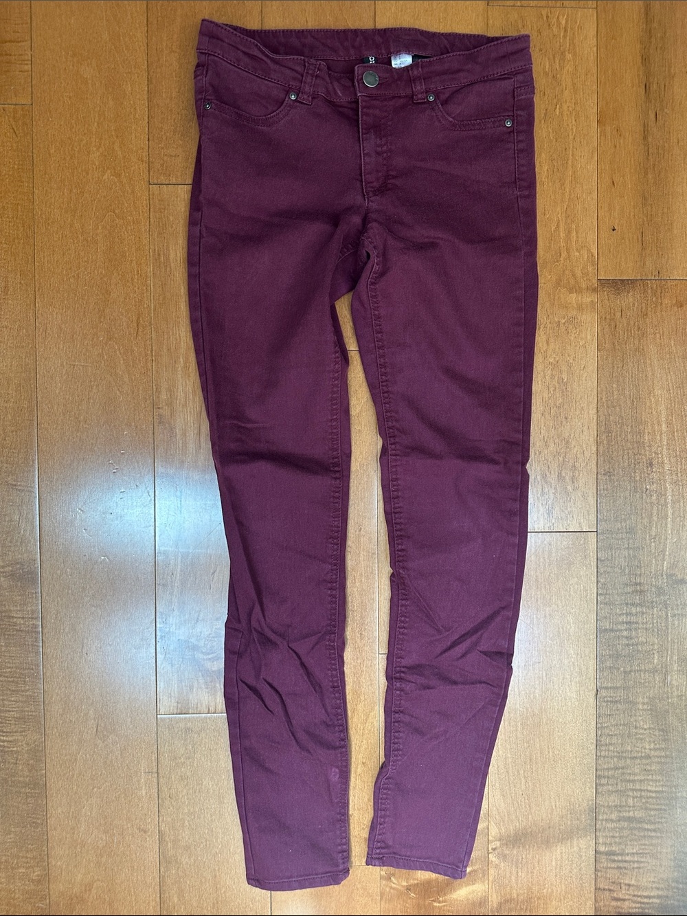 Divided Women's Skinny Jeans in Deep Wine